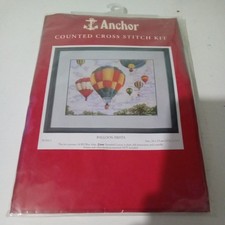  ANCHOR BALLOON FIESTA CROSS