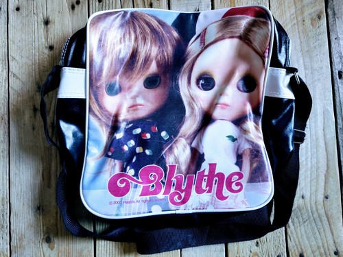 Blythe doll shoulder accross - blythe,