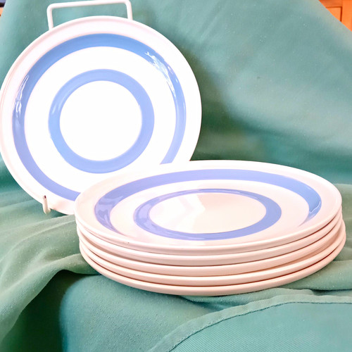 Carrigaline pottery plates set - plates,