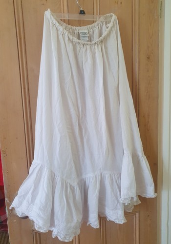 Laura ashley vintage white - laura,