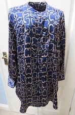 Marks & Spencer Ladies Satin Blouse Size 20 Blue Animal Print Giraffe Silky Top