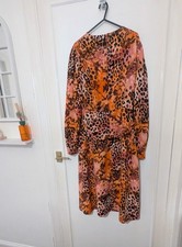 Girl in Mind Women's Leopard Print Dress Size 12 Midi