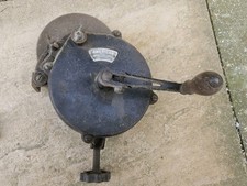 Vintage American Milwaukee, Manual Bench Grinder