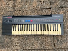 1986 Yamaha PSR-7 1980s Electronic Keyboard Synthesiser 49 Key tested & working