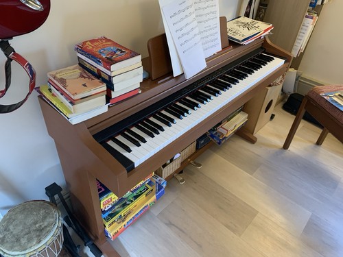 Kawai 270 electronic piano - 270,