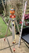 Pentax PLP-10 Construction Rotary Laser + Tripod+ Laser Detector + Box + Staff.