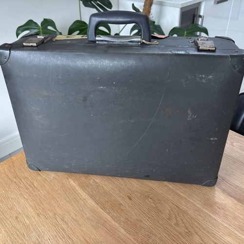 Vintage globe trotter suitcase - globe,