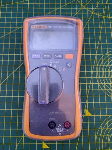 Fluke 113 600v - , true