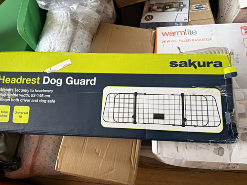 Sakura dog guard headrest - sakura,