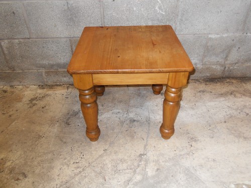 Vintage small solid pine - solid,