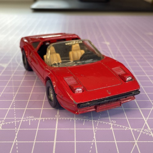 Corgi ferrari 308 gts - corgi, red