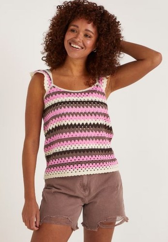 Bnwt pink mix crochet - ,