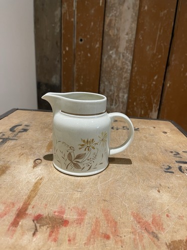 Vintage retro 1970 royal - vintage,