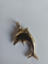 9CT  GOLD 375 VINTAGE DOLPHIN CHARM 
