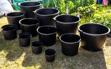 Black plastic plant pot - black,
