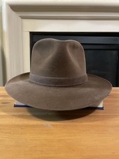 Vintage Borsalino Colombo XX Brown Suede Finish Fur Felt Fedora 7 ¼ or 5 ½ Punti