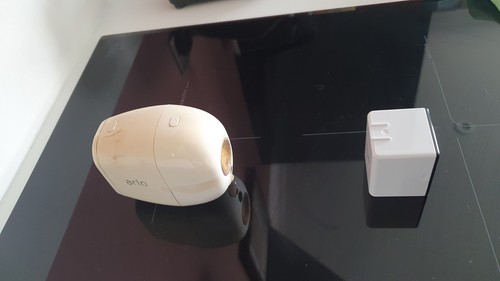 Arlo pro camera - 2, battery
