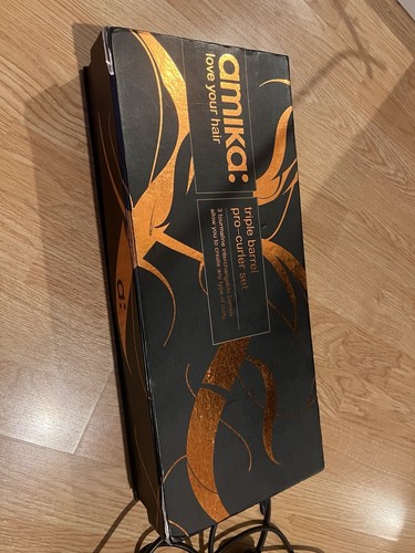 100 authentic amika - 100%,
