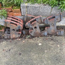 6 x  New Holland 40kg tractor