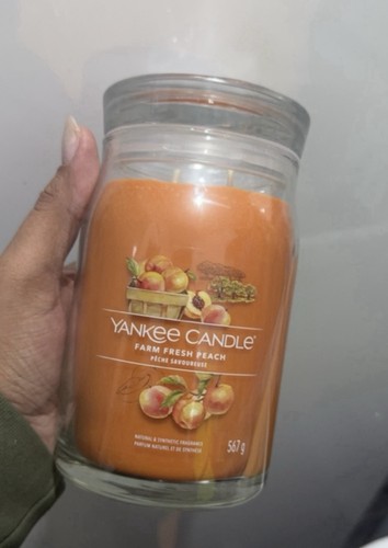Large yankee candle - candle, |