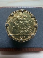 1967 Gold Full Sovereign Ring