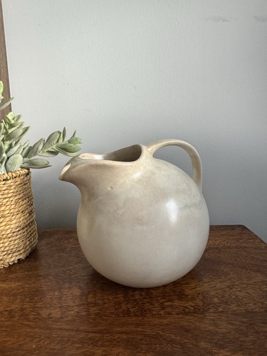 Vintage drostdy pitcher jug - vintage,