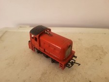 Triang  DOCK YARD SHUNTER  RED