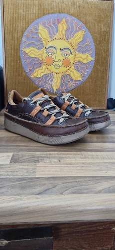 The art company size womens - size,