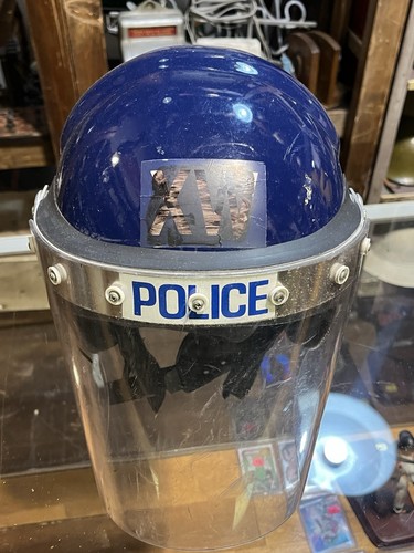 Helmet riot police - police, britane