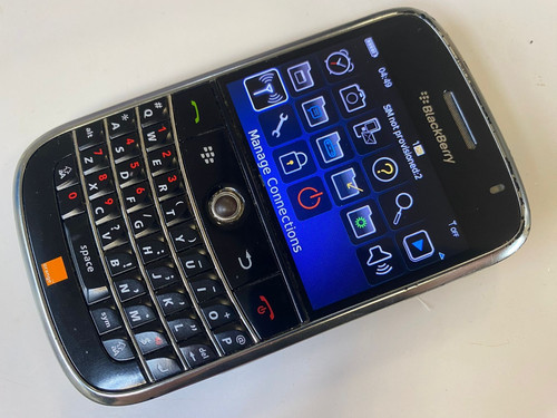 Blackberry bold 9000 - blackberry,