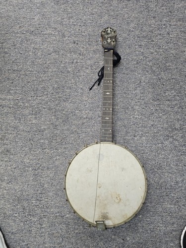 Vintage early 1900s banjo - early,