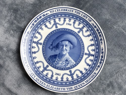 Vintage commemorative plate - vintage,