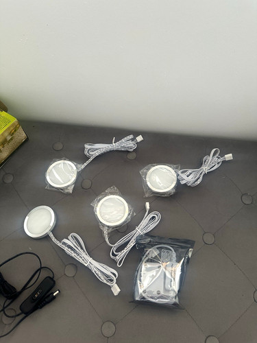 Led colour changing puck light - led,