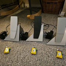Bang & Olufsen Beocom 3 x cordless phones  3x battery 3x table charger