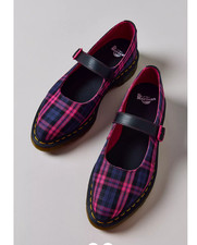 Dr. Martens Elphie Plaid