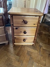 Pine 3-Small Drawer Bedside Table  Unit