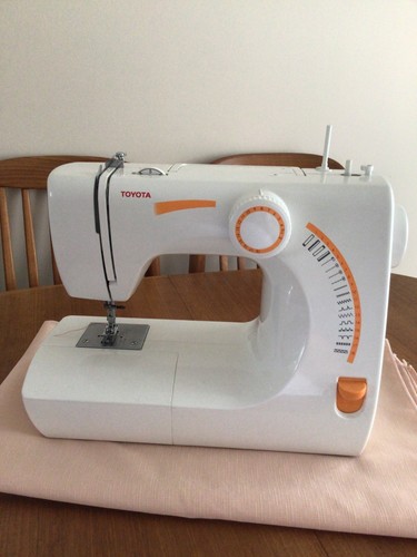 Toyota rs2000 sewing machine - toyota,