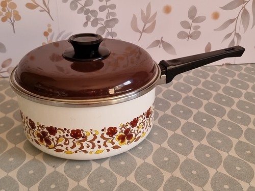 Vintage brown white floral - vintage,