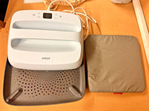 Cricut easypress 12x10 heat - cricut, 3