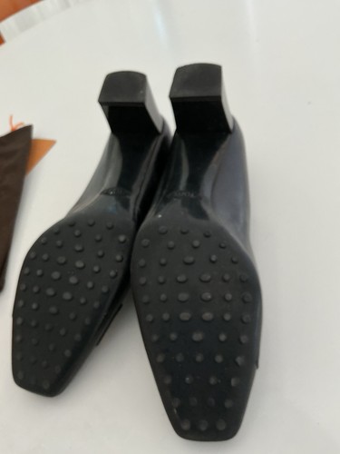 New tods pumps size 5 - size, 38.5