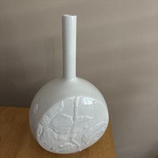 Lladro White Flower Twig Canvas Vase 01007072