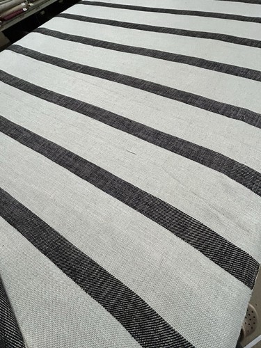 Ashley manor black cream - ashley,