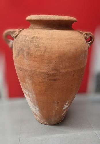 Large tall terracotta - 84, cm