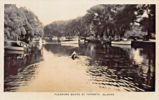 PLEASURE BOATS TORONTO ISLANDS