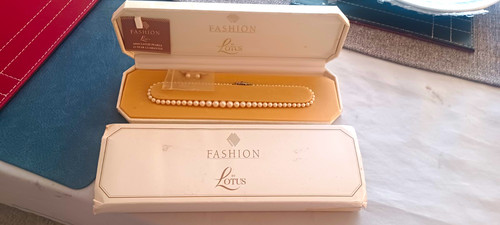 Lotus white simulated pearl - lotus,