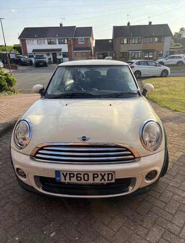 Mini one 2010 low mileage - mini,