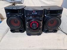LG Mini Hi-Fi System CM4330 w/