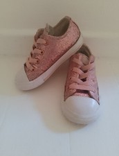 Child's Size 7 Converse Gold