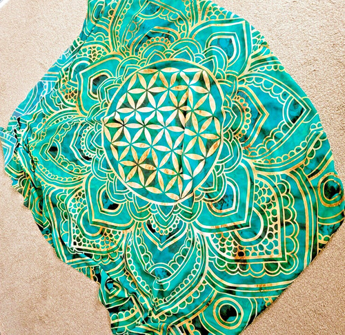 Large green geometric print - green,