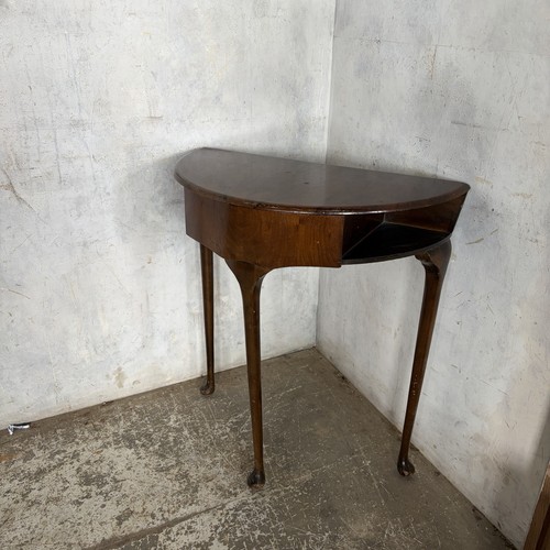 Vintage walnut demi lune - vintage, demi-lune